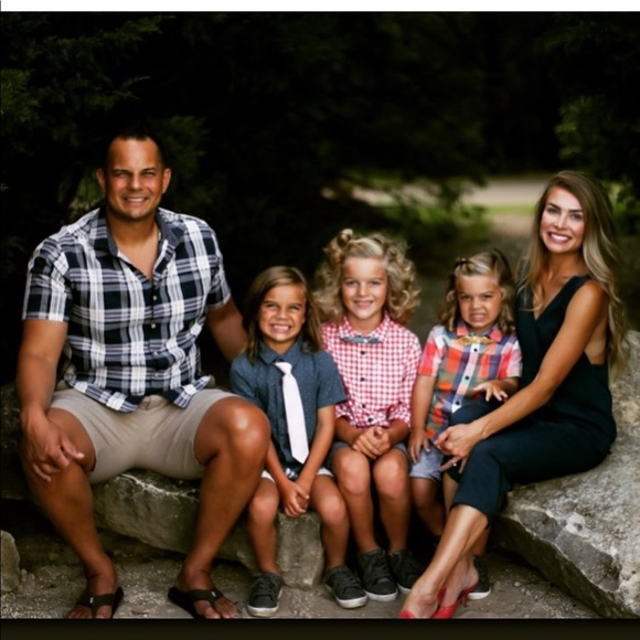 Meet your Posher, Stacy - Picture 4 of 8